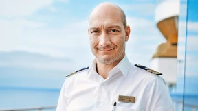 So viel verdient ein Kreuzfahrtkapitän