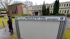 Hinweis auf Beschaffung von Maschinenpistolen