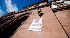 Zusammenstoß mit Absicht herbeigeführt