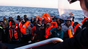 „Ocean Viking“ rettet 374 Bootsmigranten vor Libyen