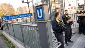 Kommen bald Messerverbotszonen in der Berliner U-Bahn?