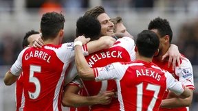 Arsenal siegt ohne Özil und Mertesacker