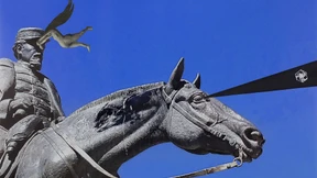 Das Vergangene ist nicht einmal vergangen