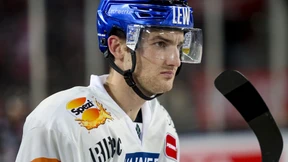 Eishockey-Profi nach schwerem Unfall auf dem Eis gestorben