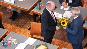 Warum es in der Politik um Posten geht