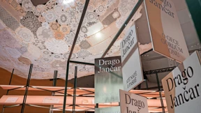 Lesen und Ruhen im Bücherwald