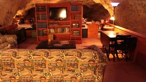 Nach der Apokalypse ins Luxushotel