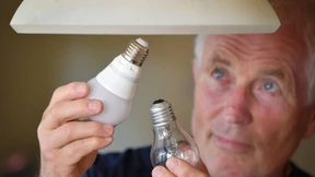 Nach der Glühbirne trifft es die nächste Leuchte