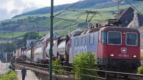 Bahnlärm am Rhein soll ausgebremst werden