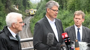 Bahnchef kämpft nach Besuch der Unfallstelle mit Tränen