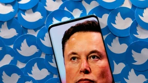 Musk hat Twitter plötzlich wieder lieb