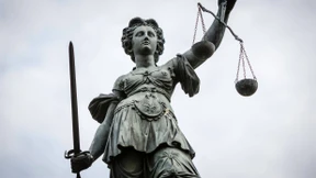 Gute Taten, vom Richter nach Belieben verordnet