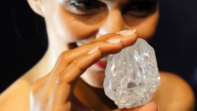  Sotheby’s versteigert weltgrößten Rohdiamanten