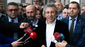 Türkische Journalisten sitzen zu Unrecht in Haft