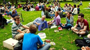 Die britischen Millennials  sind abgehängt 