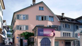 Müssen Jugendliche allen Ernstes lernen, wie man SMS schreibt?