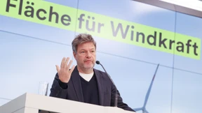Robert Habeck noch nicht zufrieden mit Ökostrom-Ausbau