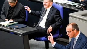 Scholz bittet zum Tänzeln