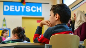 Deutsche Schulen kommen bei Integration nicht hinterher