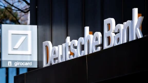 Deutsche Bank fährt bestes Zwischenergebnis seit 2015 ein