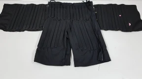 Zollbeamte finden 7300 Ecstasy-Pillen in Hose