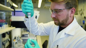 Impfstoff wird zum Zankapfel zwischen Berlin und Washington