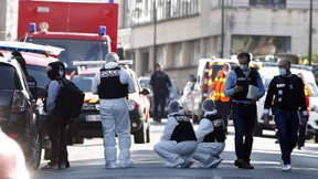 Nach tödlichem Angriff auf Polizistin drei Personen in Gewahrsam