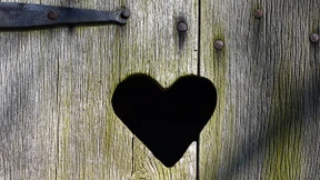 Ein Skandal, der mitten ins Herz trifft