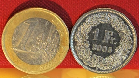 Markt rechnet beim Schweizer Franken mit weiteren Eingriffen