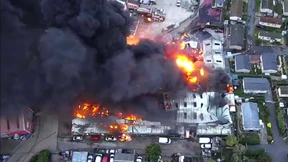 Heftige Explosion erschüttert Südengland