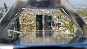 „Hier muss sich niemand Gedanken machen, Banken zu retten“