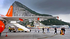 Der Billigflug-Wettkampf geht in eine heiße Phase