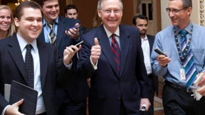 Mitch McConnell als Mittler