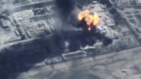 Massive Luftangriffe auf Mossul