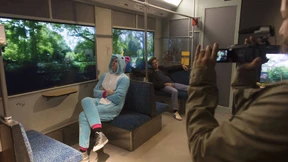 Genremischung aus Gangsterfilm, Horrormovie und Komödie