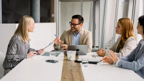 Nachfrage nach KI-Jobs beschleunigt sich