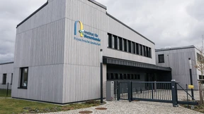 Neue Heimat für Bienen und Forscher