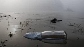 Junge findet 50 Jahre alte Flaschenpost