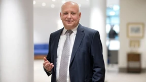 Metzler-Chef: „Schleichende Enteignung“