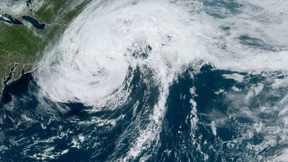 Ex-Hurrikan trifft auf die nordamerikanische Ostküste