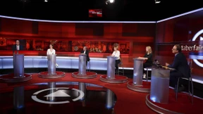 Corona-Schecks und Autoprämie gegen Klassenkampf und Klimakrise