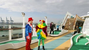 Eisbären auf meeresruhiger Fahrt