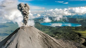 Im Flug über das weite Reich des Bären