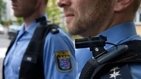 Hessen schickt Polizisten mit Kameras auf die Zeil