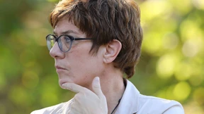 Wenig Zustimmung für AKK als Verteidigungsministerin