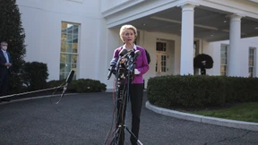 Von der Leyen und Biden beklagen „hybriden Angriff“ Lukaschenkos