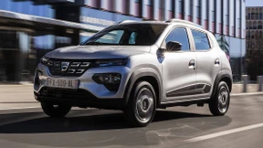 Auf einen Dacia Spring mit Technik & Motor