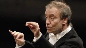 So hell ist die Nacht in Sankt Petersburg