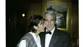 Ghislaine Maxwell bleibt in Haft