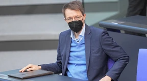 Lauterbach ruft Länder zu Umsetzung neuer Corona-Regeln auf